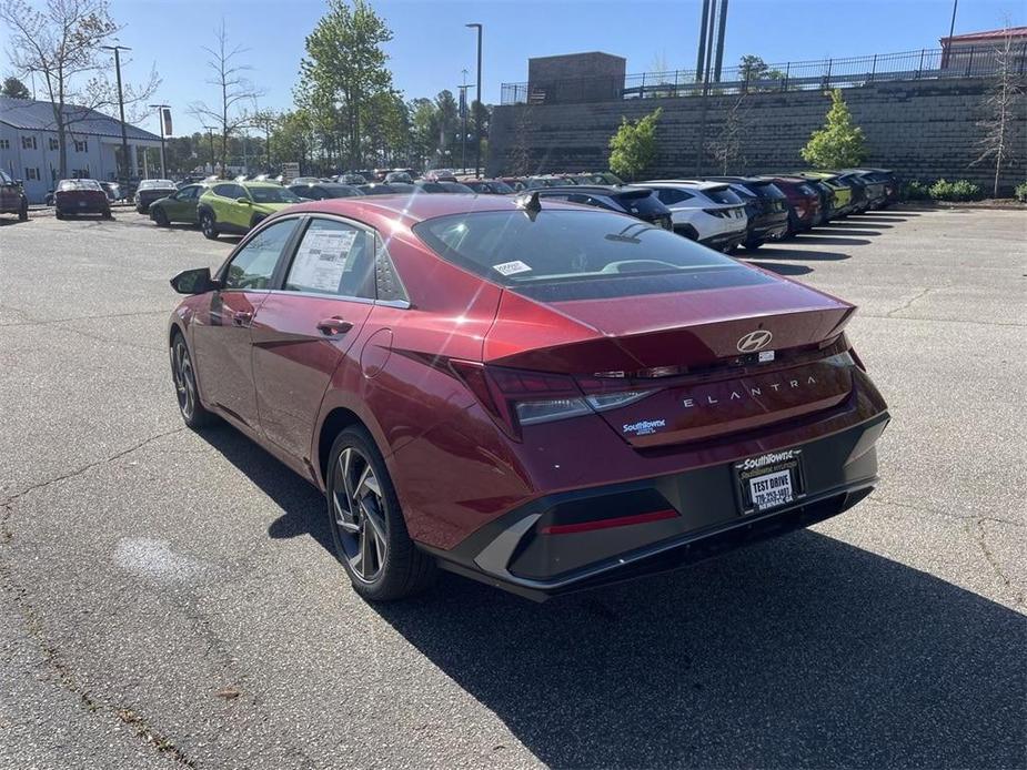 new 2024 Hyundai Elantra car, priced at $24,520