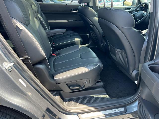used 2023 Hyundai Palisade car, priced at $34,996