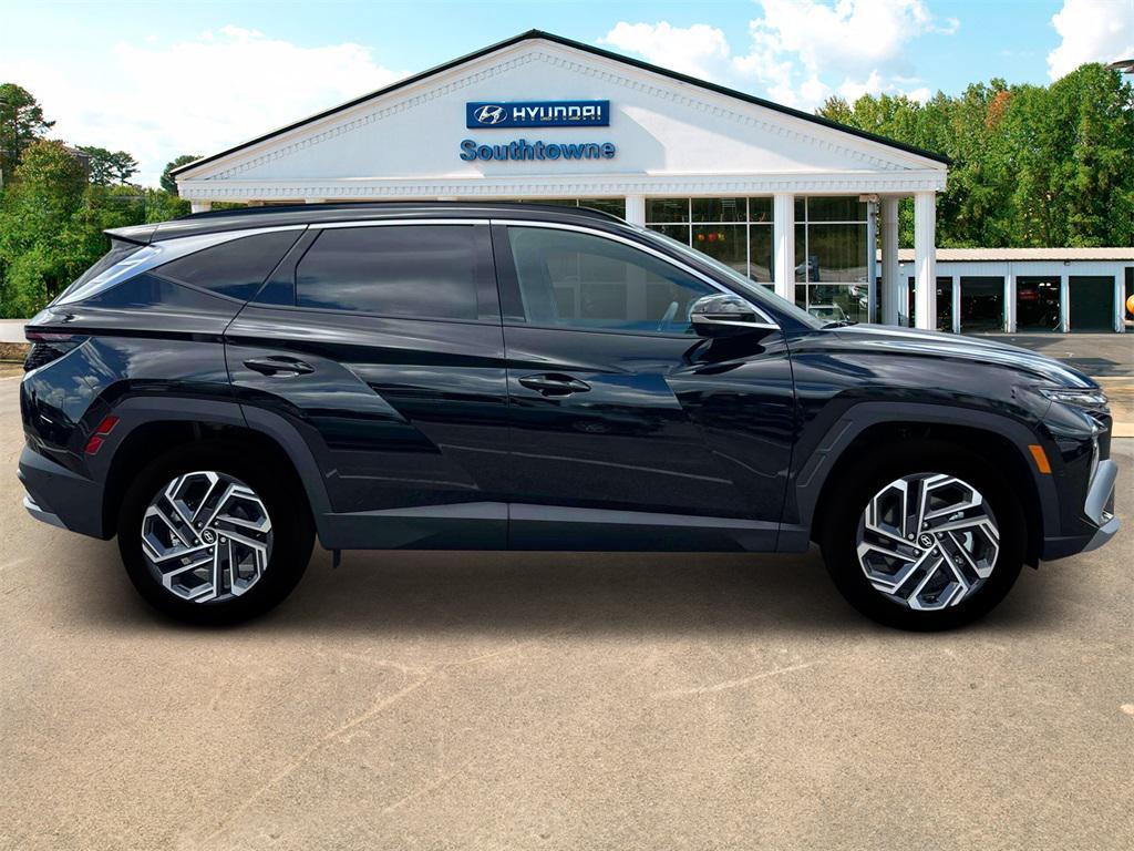 new 2025 Hyundai TUCSON Hybrid car, priced at $41,340