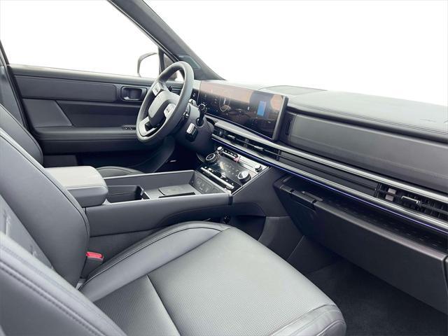 new 2025 Hyundai SANTA FE HEV car, priced at $47,655