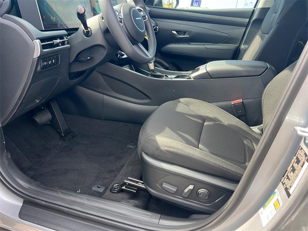 new 2026 Hyundai Tucson car, priced at $29,605