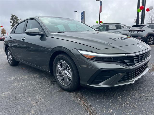 new 2025 Hyundai Elantra car, priced at $23,065