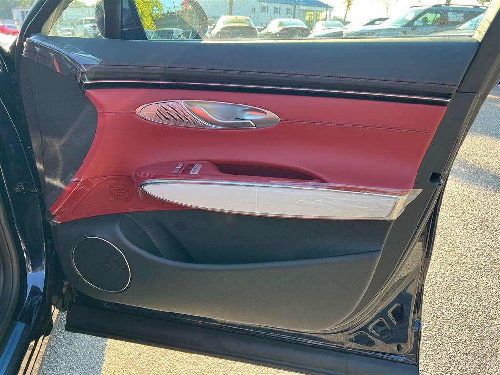 new 2026 Genesis GV70 car, priced at $60,590