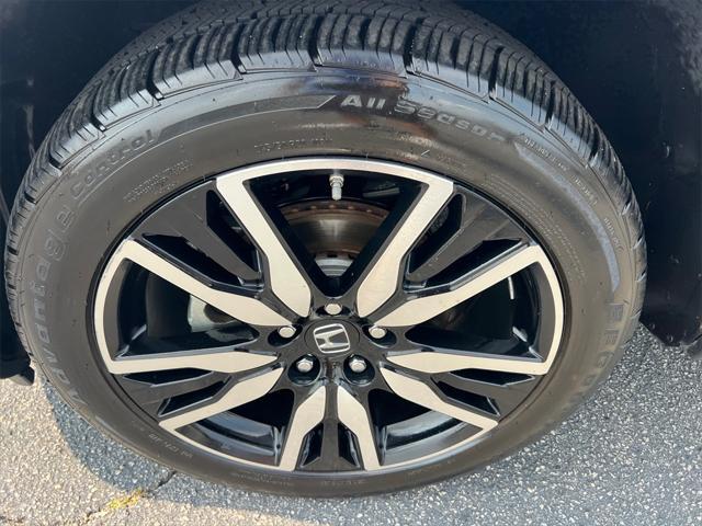 used 2020 Honda Pilot car, priced at $29,772