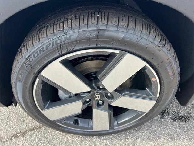 new 2025 Hyundai Santa Fe car, priced at $42,344