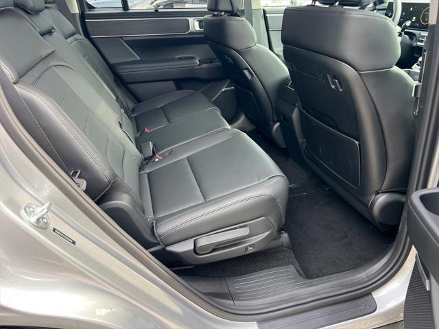 new 2025 Hyundai Santa Fe car, priced at $42,344