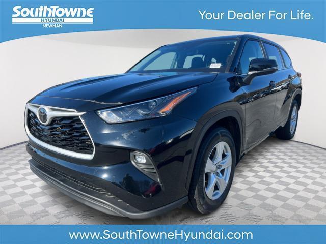 used 2023 Toyota Highlander car, priced at $32,983