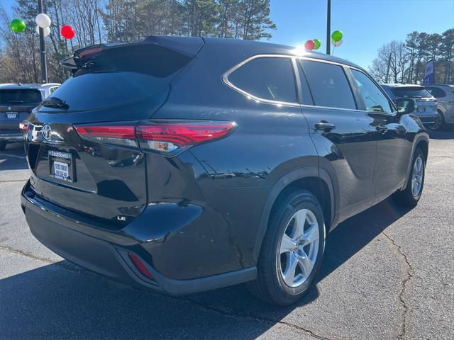 used 2023 Toyota Highlander car, priced at $32,983