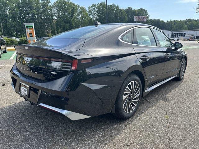 new 2024 Hyundai Sonata Hybrid car, priced at $27,487