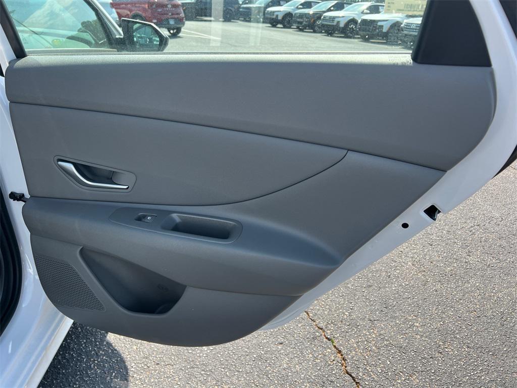 new 2025 Hyundai ELANTRA HEV car, priced at $23,991