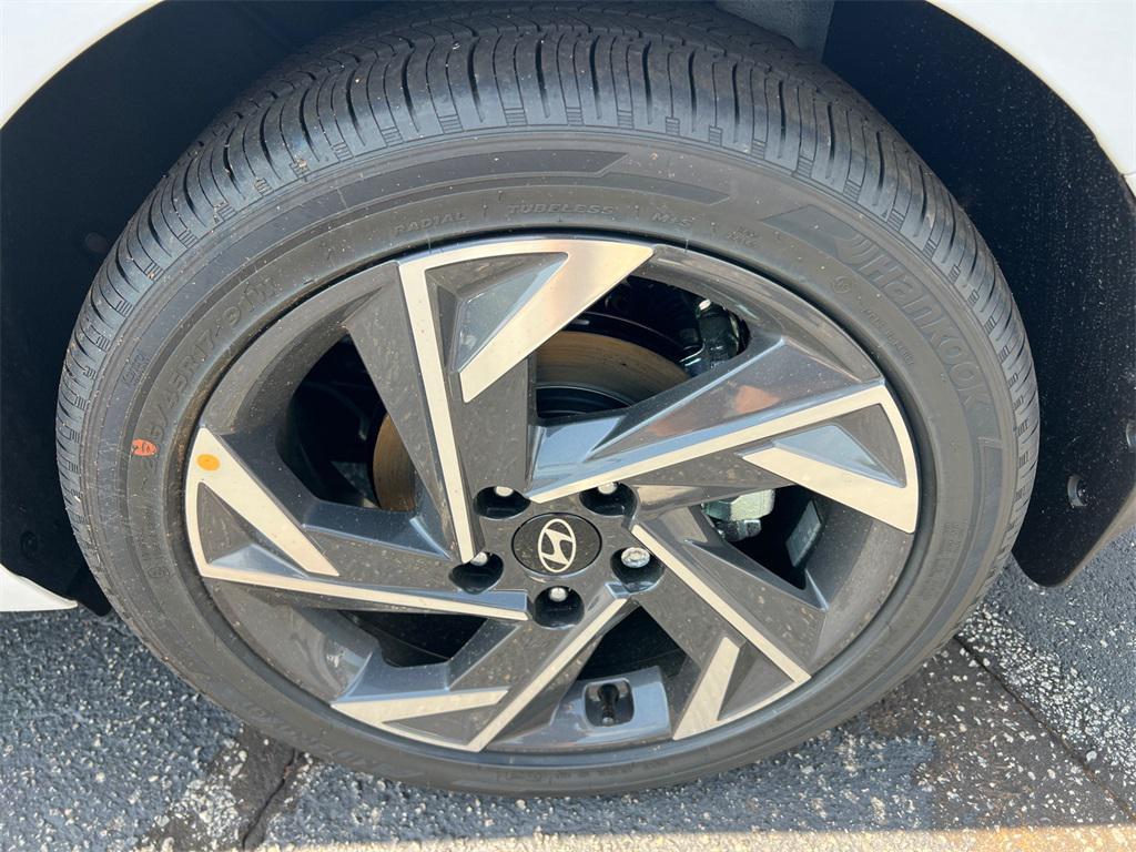 new 2025 Hyundai ELANTRA HEV car, priced at $23,991