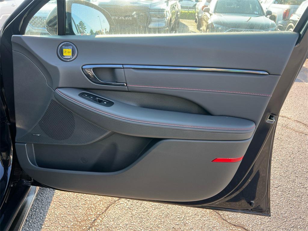 new 2025 Hyundai Sonata car, priced at $33,987