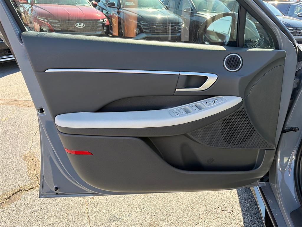 used 2024 Hyundai Sonata car, priced at $24,662