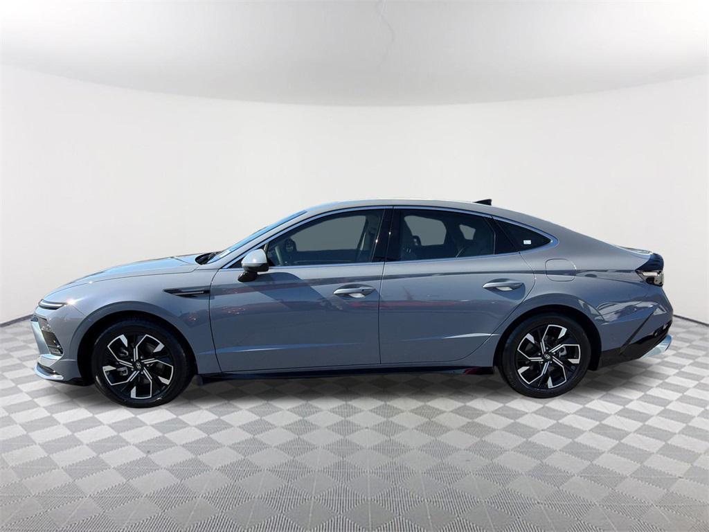 used 2024 Hyundai Sonata car, priced at $24,662