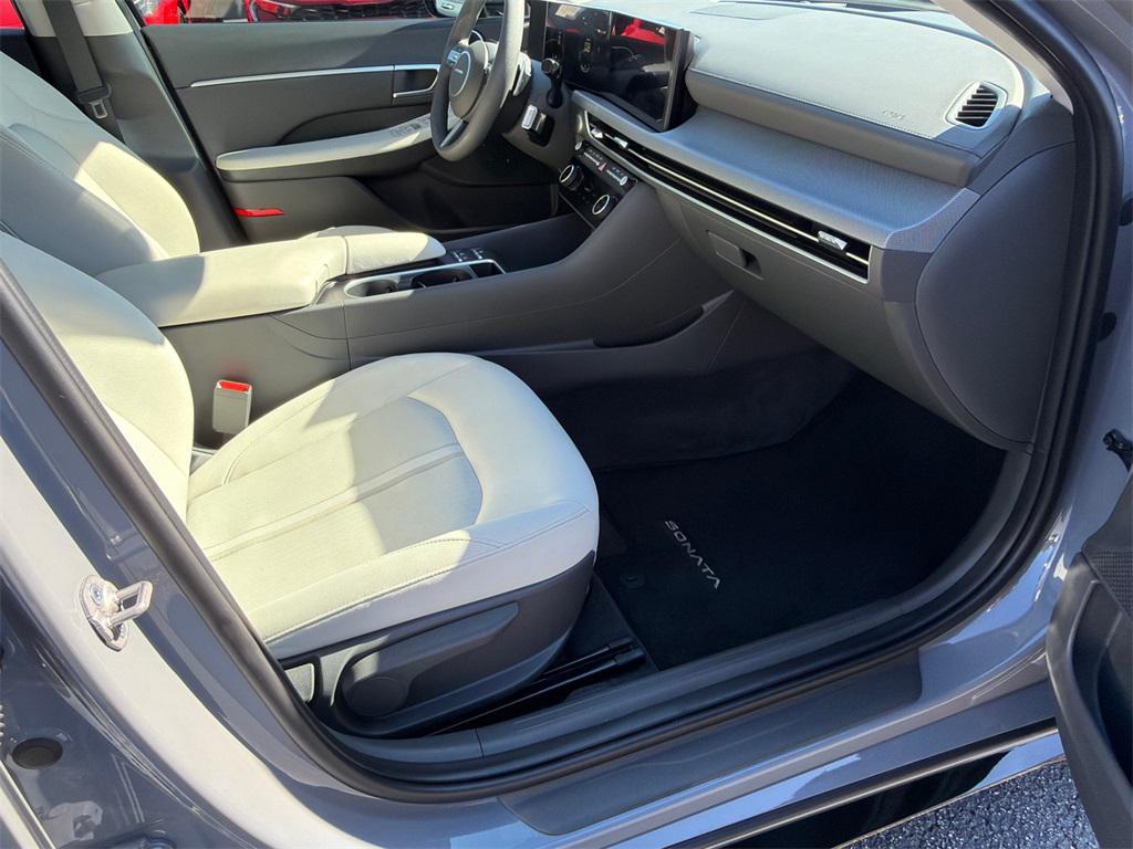 used 2024 Hyundai Sonata car, priced at $24,662