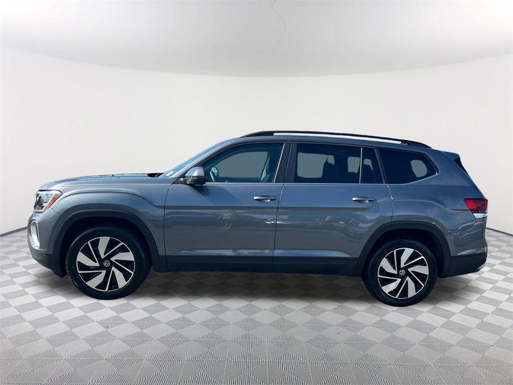 used 2024 Volkswagen Atlas car, priced at $31,987