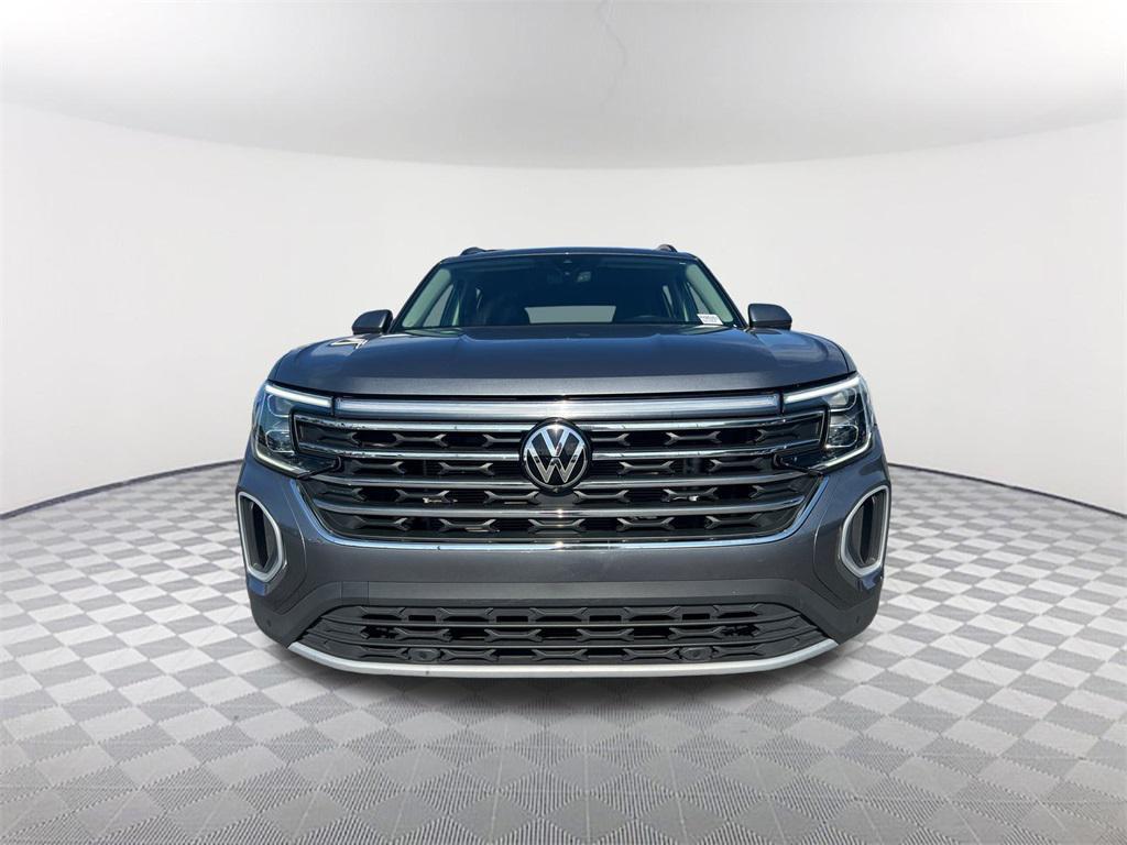 used 2024 Volkswagen Atlas car, priced at $31,987
