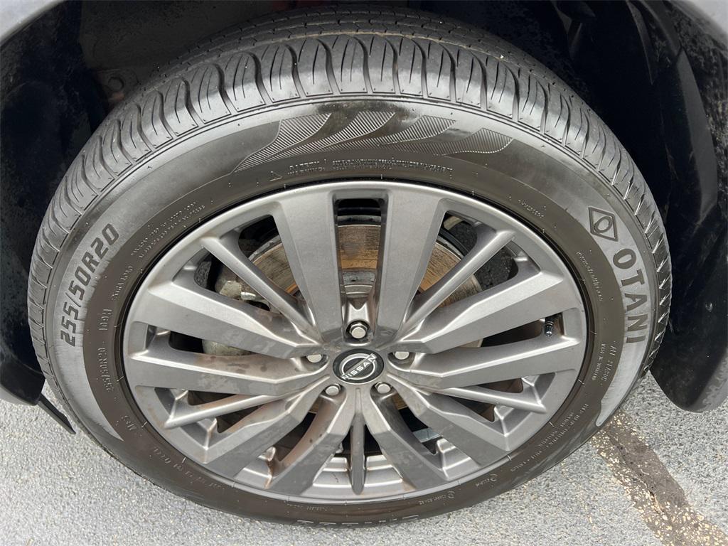 used 2022 Nissan Pathfinder car, priced at $28,992