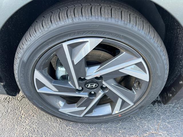 new 2025 Hyundai ELANTRA HEV car, priced at $23,991
