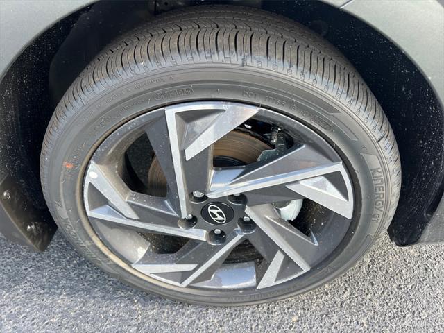 new 2025 Hyundai ELANTRA HEV car, priced at $23,991