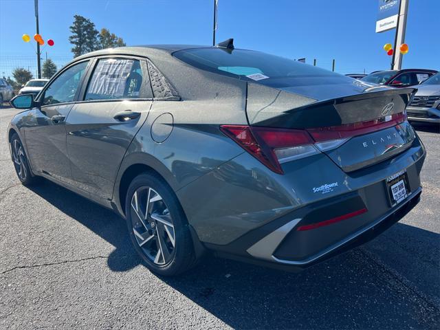 new 2025 Hyundai Elantra car, priced at $23,220