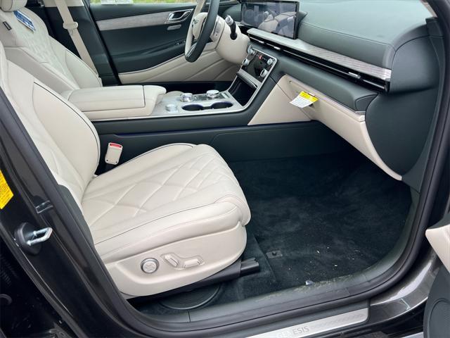 new 2025 Genesis GV80 car, priced at $81,070