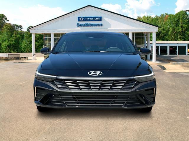 new 2025 Hyundai Elantra car, priced at $23,685