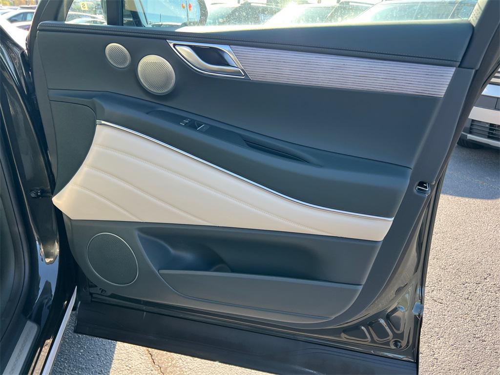 new 2026 Genesis GV80 car, priced at $75,855