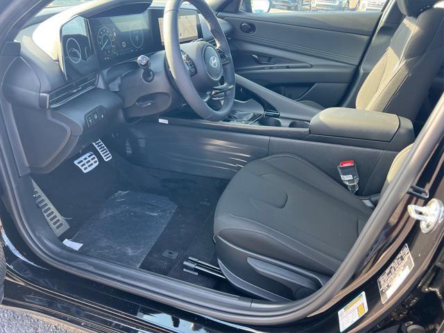 new 2025 Hyundai Elantra car, priced at $26,255