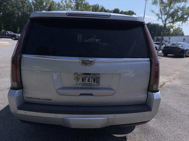 used 2020 Cadillac Escalade car, priced at $29,992