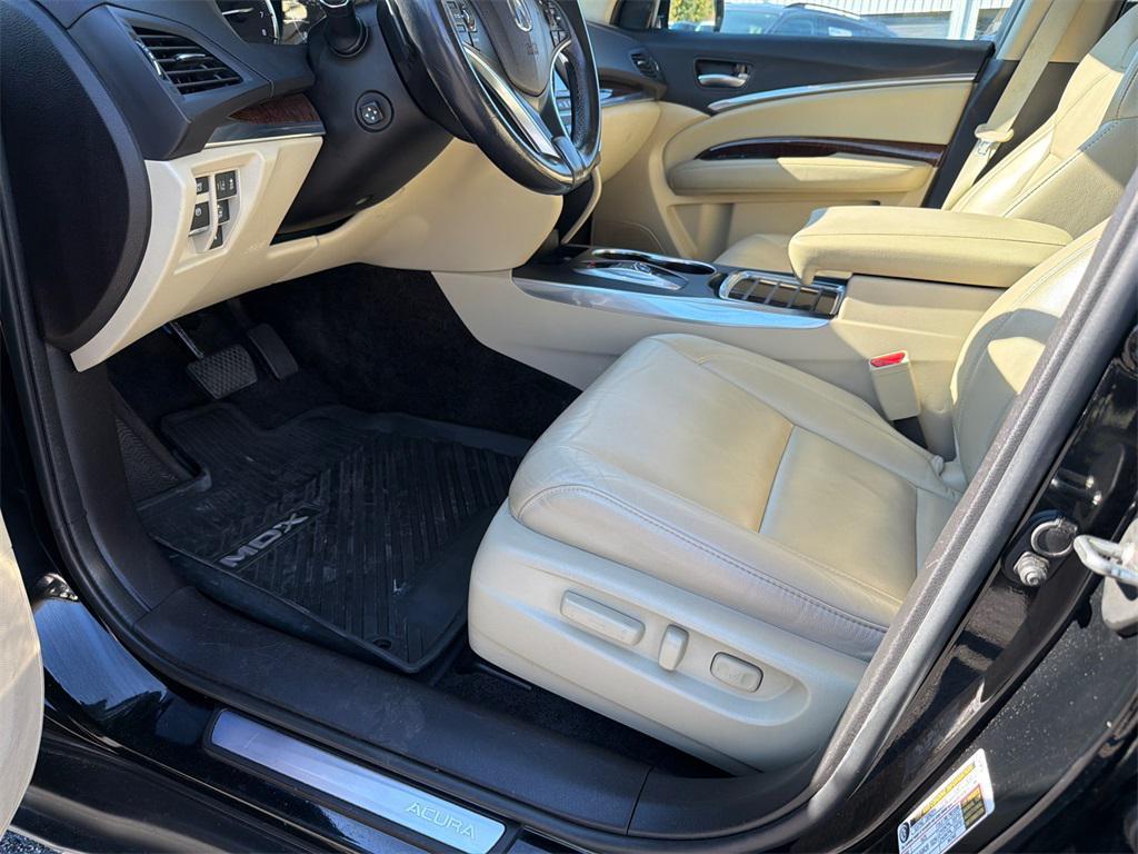 used 2017 Acura MDX car, priced at $18,992