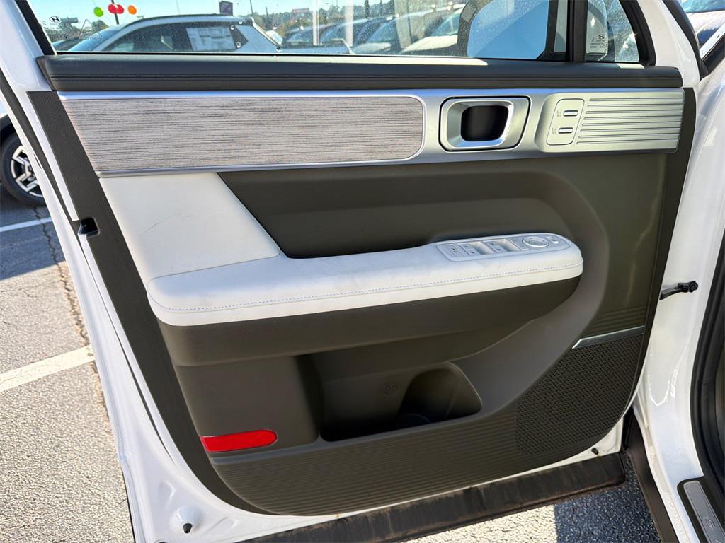 new 2025 Hyundai Santa Fe car, priced at $43,100