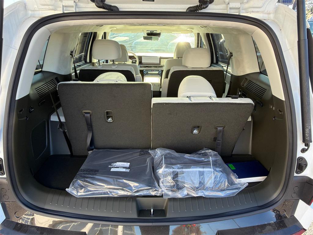 new 2025 Hyundai Santa Fe car, priced at $43,100