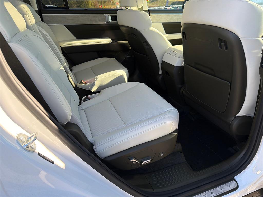 new 2025 Hyundai Santa Fe car, priced at $43,100