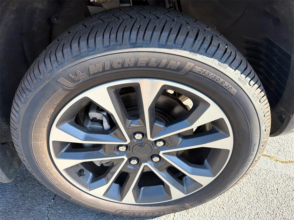 used 2021 Jeep Grand Cherokee L car, priced at $29,991