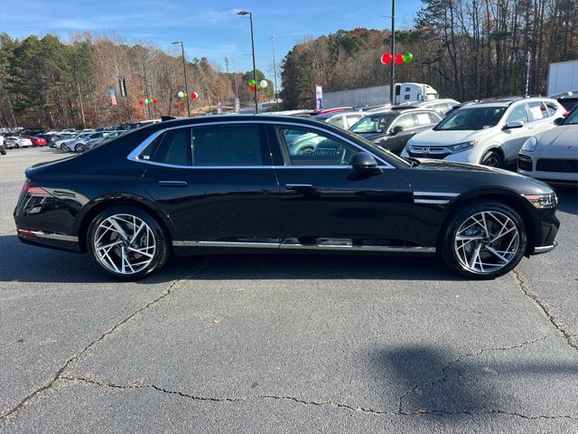 new 2025 Genesis G90 car, priced at $90,787