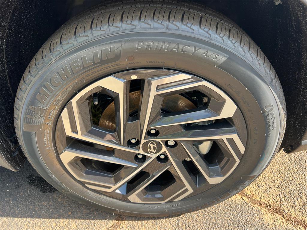 new 2025 Hyundai TUCSON Hybrid car, priced at $41,350