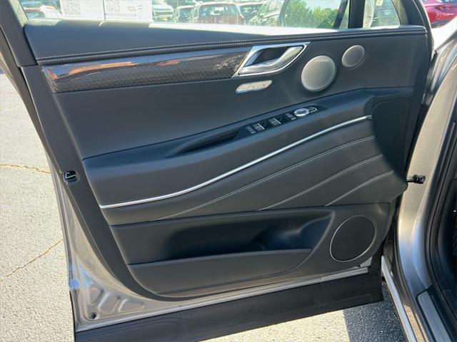 new 2025 Genesis GV80 Coupe car, priced at $88,560