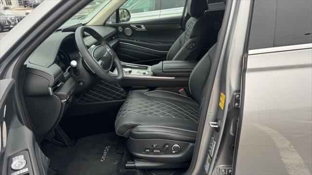 new 2024 Genesis GV80 car