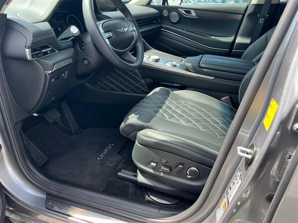 new 2024 Genesis GV80 car, priced at $69,991