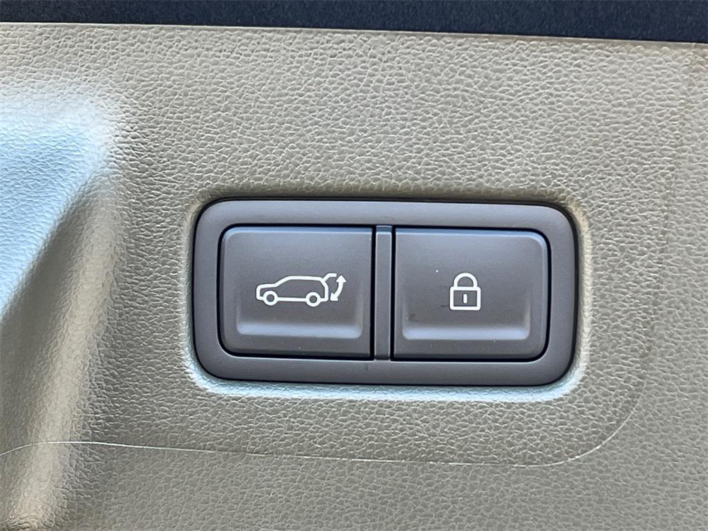 new 2025 Hyundai Santa Fe car, priced at $44,989
