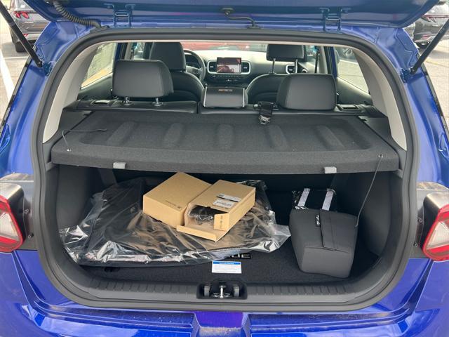 new 2025 Hyundai Venue car, priced at $24,085