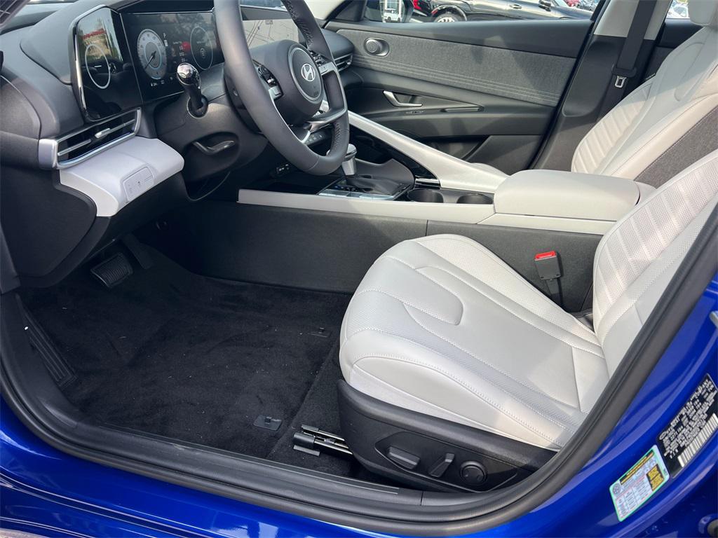 new 2025 Hyundai Elantra car, priced at $27,155