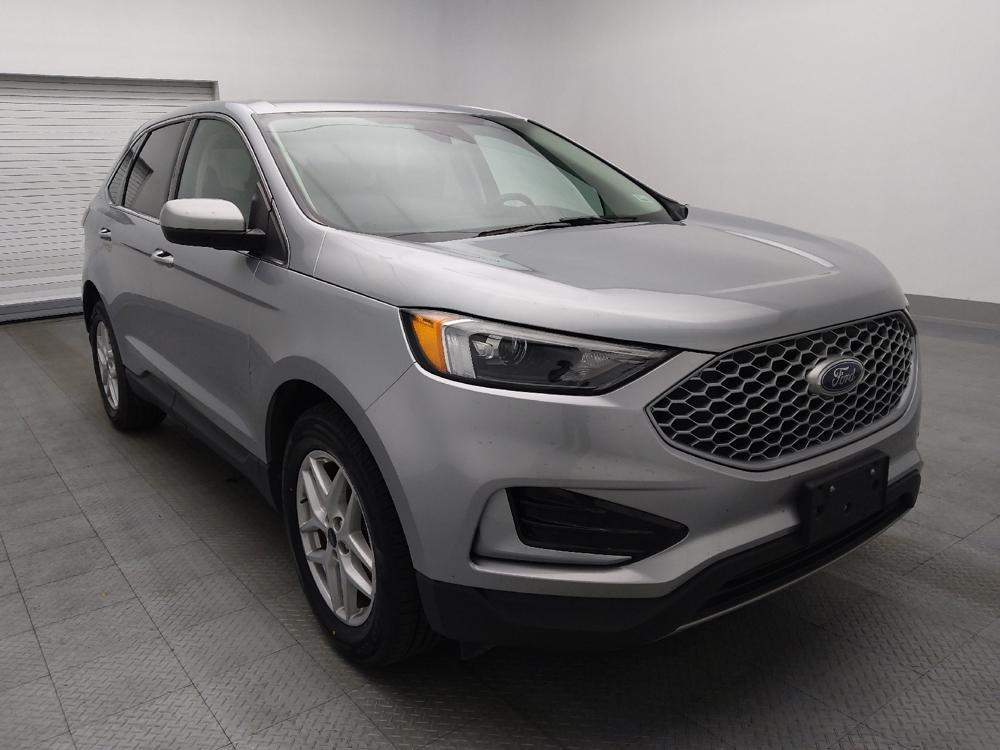used 2024 Ford Edge car, priced at $25,395