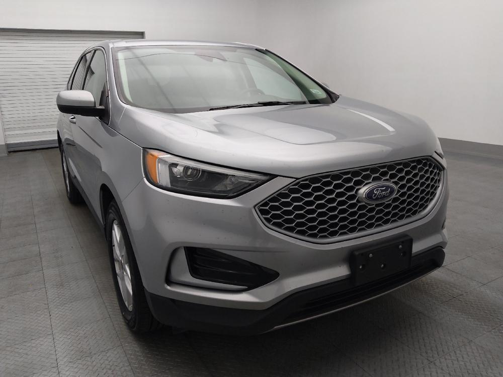 used 2024 Ford Edge car, priced at $25,395