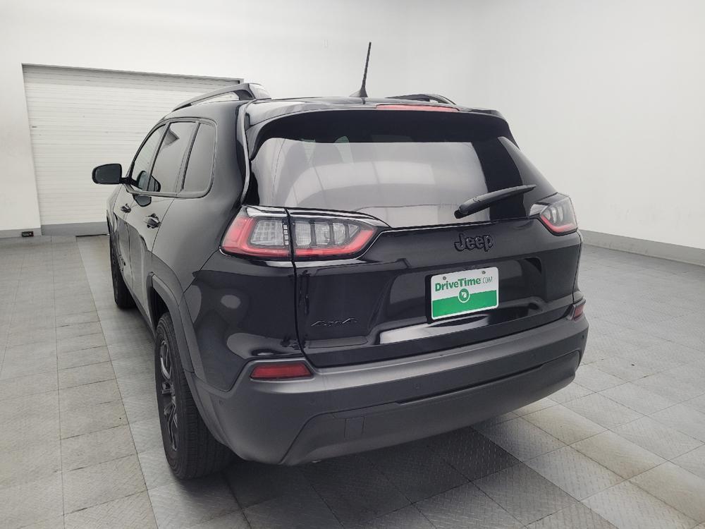 used 2023 Jeep Cherokee car, priced at $24,195