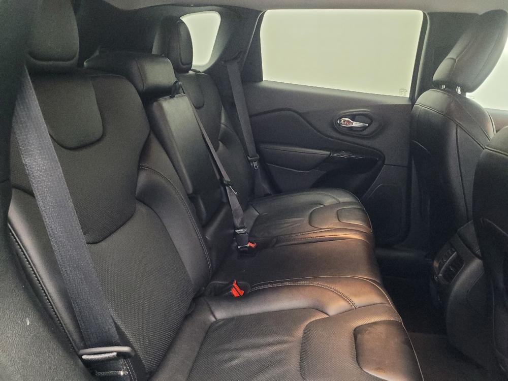used 2023 Jeep Cherokee car, priced at $24,195