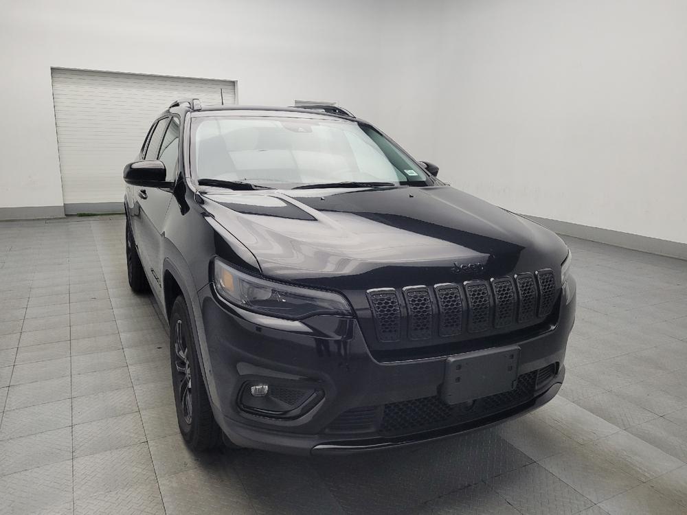used 2023 Jeep Cherokee car, priced at $24,195