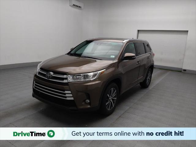 used 2018 Toyota Highlander car, priced at $23,595
