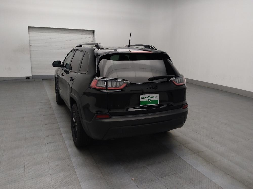 used 2023 Jeep Cherokee car, priced at $23,595